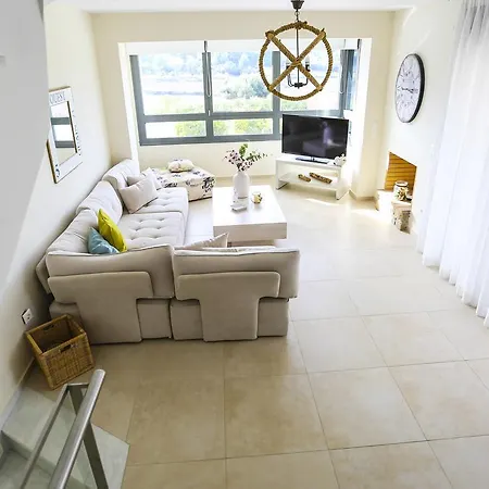 Roots Villas